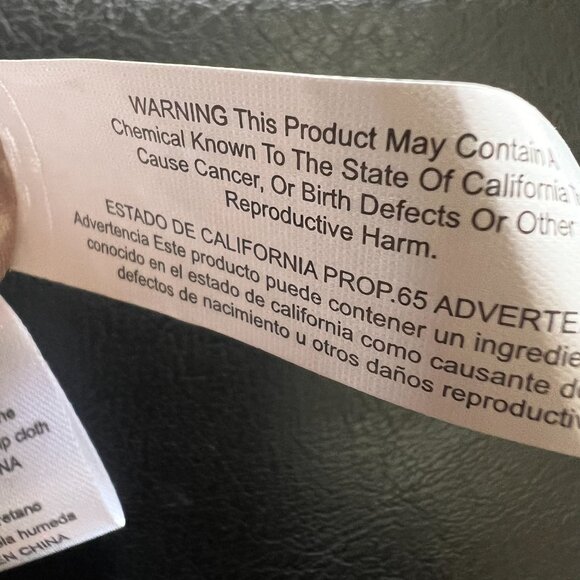 VR NYC | Sage Green | Extra Roomy |  Vegan Leather | Shoulder Bag - Picture 13 of 13